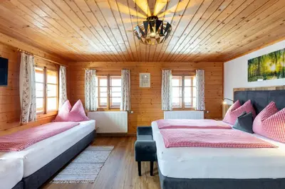 Ein Bett oder Betten in einem Zimmer der Unterkunft DAS 