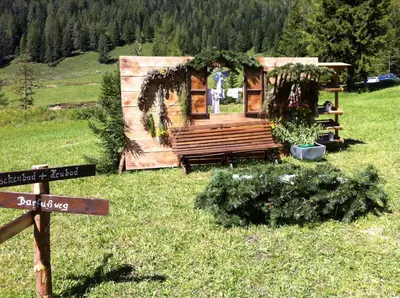 Ein Garten an der Unterkunft Landhaus Gabriele