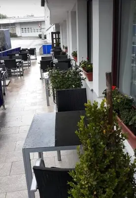 Ein Restaurant oder anderes Speiselokal in der Unterkunft Bei Annerl