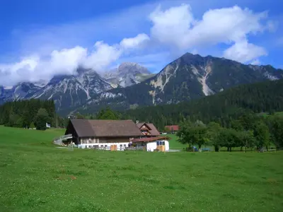 Naturlandschaft in der Nähe des Bauernhofs