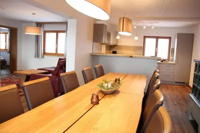 Küche/Küchenzeile in der Unterkunft Ski In/Ski Out Ferienhaus Berghof by Schladmingurlaub