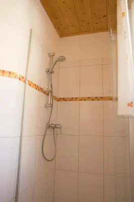 Ein Badezimmer in der Unterkunft Haus Paradies am See