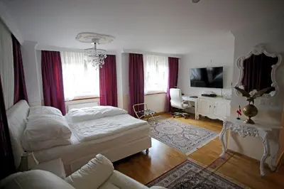 TV/Unterhaltungsangebot in der Unterkunft Höckner Plaza Hotel