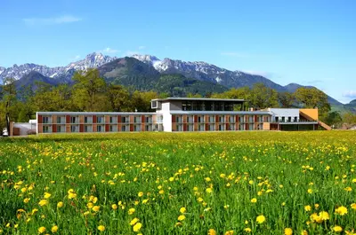Ein allgemeiner Bergblick oder ein Berglick von des Hotels aus