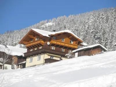 Vorderstuhlhof im Winter