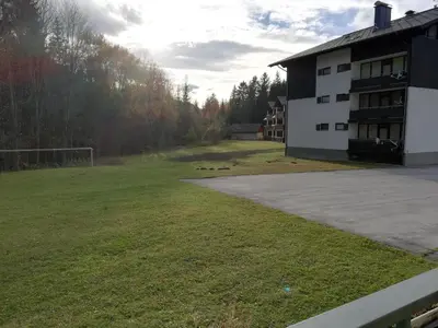 Das Gebäude in dem sich die Ferienwohnung befindet