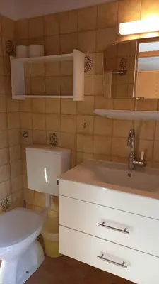 Ein Badezimmer in der Unterkunft Pension Felsenheim