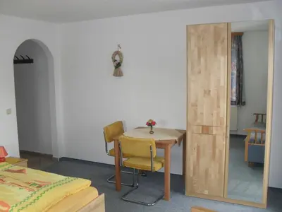 Ein Bett oder Betten in einem Zimmer der Unterkunft Rainzhof