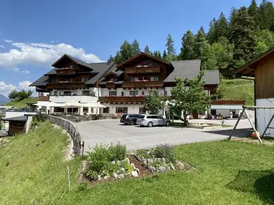 Das Gebäude in dem sich das Hotel befindet