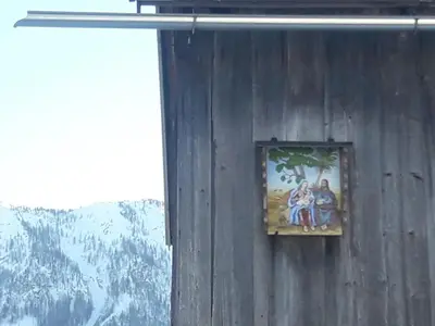Ein allgemeiner Bergblick oder ein Berglick von der Ferienwohnung aus