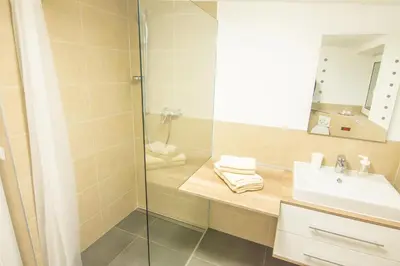 Ein Badezimmer in der Unterkunft vista monte