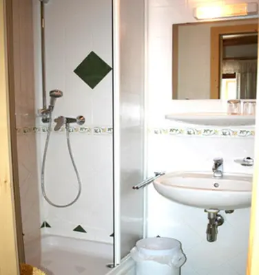 Ein Badezimmer in der Unterkunft Kanzlerhof