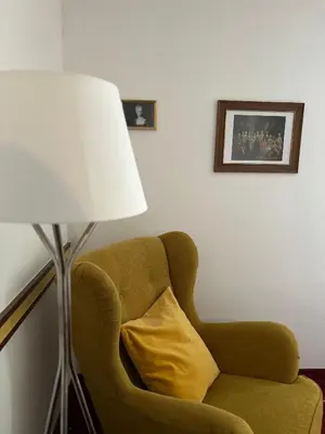 Ein Sitzbereich in der Unterkunft Landgasthof Santner
