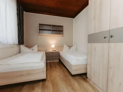 Ein Bett oder Betten in einem Zimmer der Unterkunft Apartment Rosi-1 by Interhome