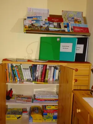 Die Bibliothek in der Ferienwohnung