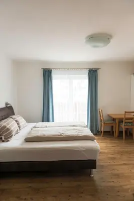Ein Bett oder Betten in einem Zimmer der Unterkunft Haus Steger