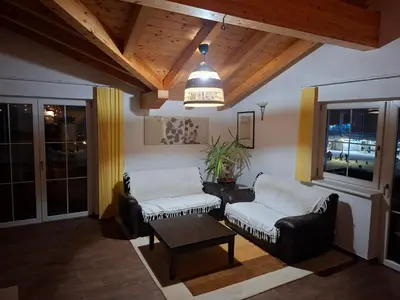 Ein Sitzbereich in der Unterkunft Haus Steger
