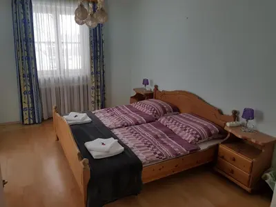 Ein Bett oder Betten in einem Zimmer der Unterkunft Haus Schattau