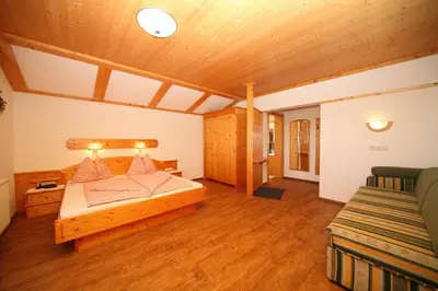 Ein Bett oder Betten in einem Zimmer der Unterkunft Landhaus Steiner