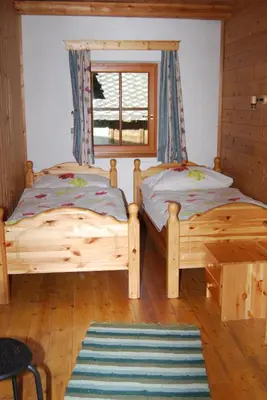 Ein Bett oder Betten in einem Zimmer der Unterkunft Bauernhof Hatzlhof