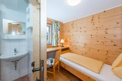 Ein Badezimmer in der Unterkunft Kolping-Ferienhaus