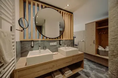 Ein Badezimmer in der Unterkunft Resl Resort