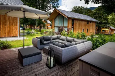 Ein Sitzbereich in der Unterkunft Luxury Chalet Kreischberg 11a