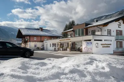 Ein allgemeiner Bergblick oder ein Berglick von der Ferienwohnung aus