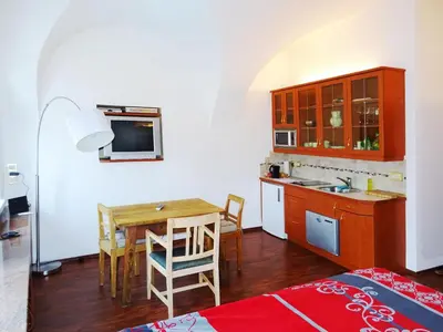 Küche/Küchenzeile in der Unterkunft Gewölbezimmer am Marktplatz