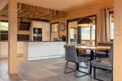 Küche/Küchenzeile in der Unterkunft Almdorf Hohentauern by ALPS RESORTS