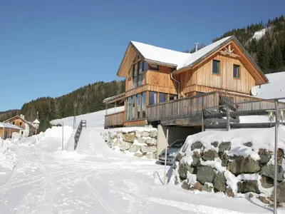 Chalet Hohentauern am Skilift im Winter