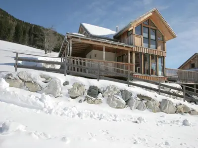 Chalet Hohentauern am Skilift im Winter