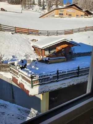 Haus Ortsblick im Winter