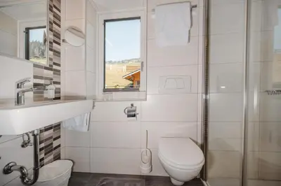 Ein Badezimmer in der Unterkunft Haus Ortsblick