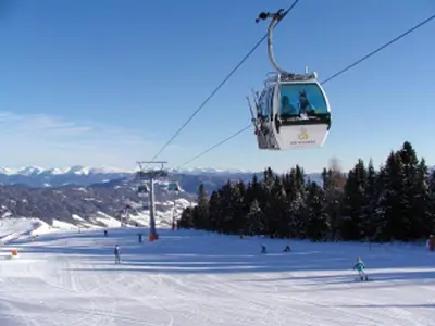 Chalet in Stadl nahe Kreischberg Pisten im Winter