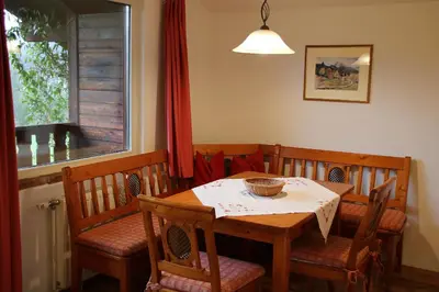 Ein Sitzbereich in der Unterkunft Haus Stangl