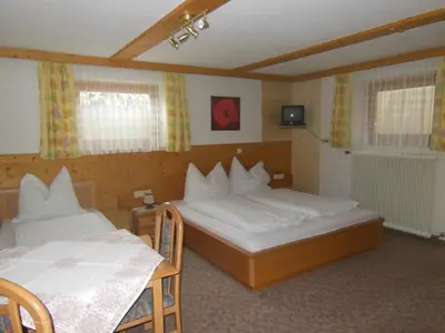 Ein Bett oder Betten in einem Zimmer der Unterkunft Haus Schönleiten
