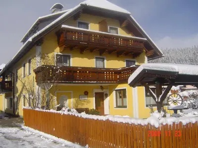 Das Gebäude in dem sich das Bed & Breakfast befindet