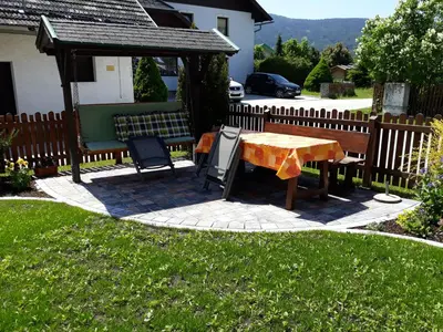 Ein Garten an der Unterkunft Haus Dorfer