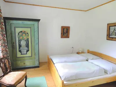 Ein Bett oder Betten in einem Zimmer der Unterkunft Lindenhof