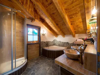 Ein Badezimmer in der Unterkunft Chalet Steinbock, St Martin am Tennengebirge