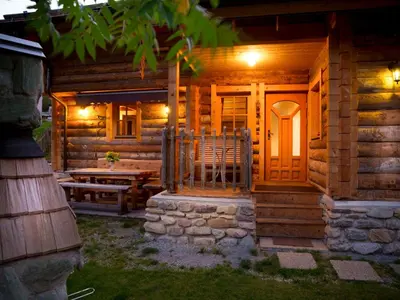 Das Gebäude in dem sich das Chalet befindet