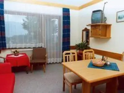 Ein Sitzbereich in der Unterkunft Apartment in Vorberg near Dachstein Glacier