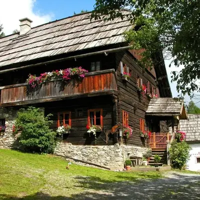 Farmhouse in Weißpriach near Mountain Lakes