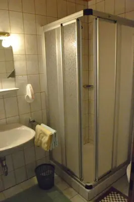 Ein Badezimmer in der Unterkunft Innviertler Berggasthof