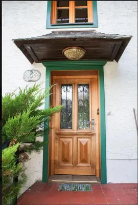 Eine Fassade oder ein Eingang zu Hallstatt Lake View House