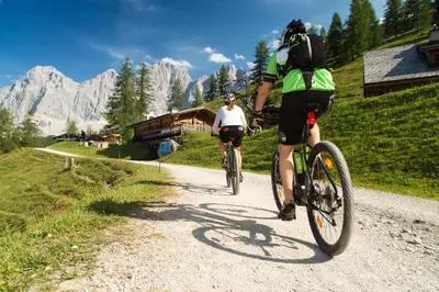 Radfahren an der Unterkunft Brandhof - Chalet am Berg oder in der Nähe