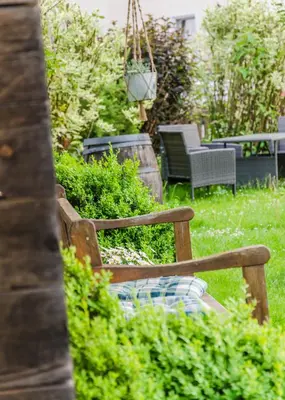 Ein Garten an der Unterkunft Urlaubsland Sonnfeld