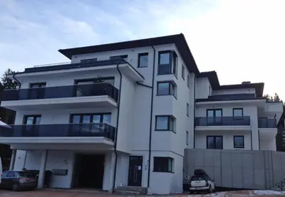 Das Gebäude in dem sich die Ferienwohnung befindet