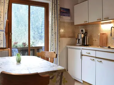 Küche/Küchenzeile in der Unterkunft Apartment in Hüttau near Ski Amadé Slopes
